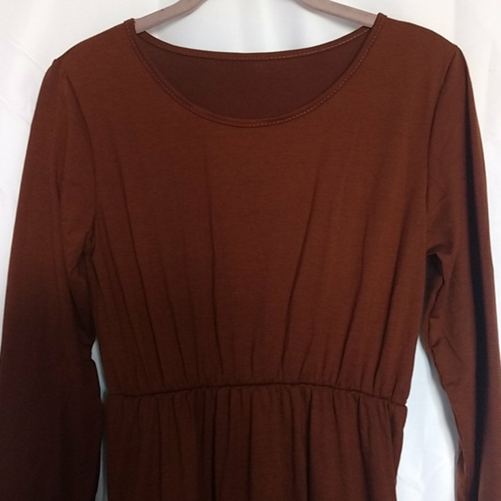 Simple Maxi Dress - Picture 5 of 7